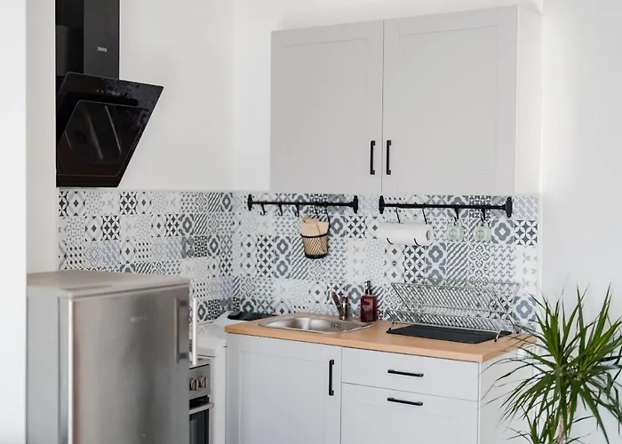 Le Petit Escape * Varna